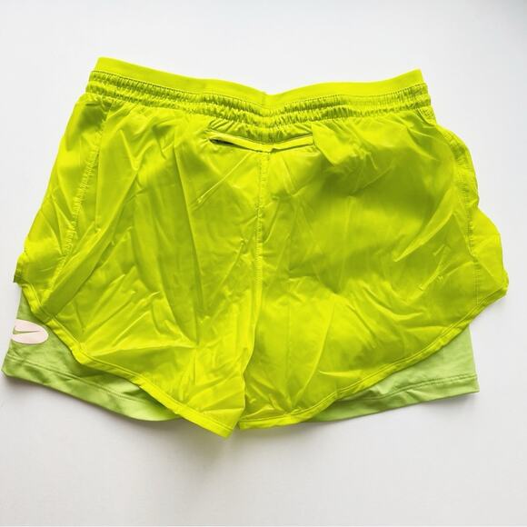 Nike Women's Icon Clash Tempo Luxe Mid-rise Running Shorts Green - Picture 4 of 7
